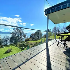 Addictive View - Lakeside Holiday home Rotorua