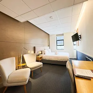 Park Hotel, Lambton Quay Aparthotel